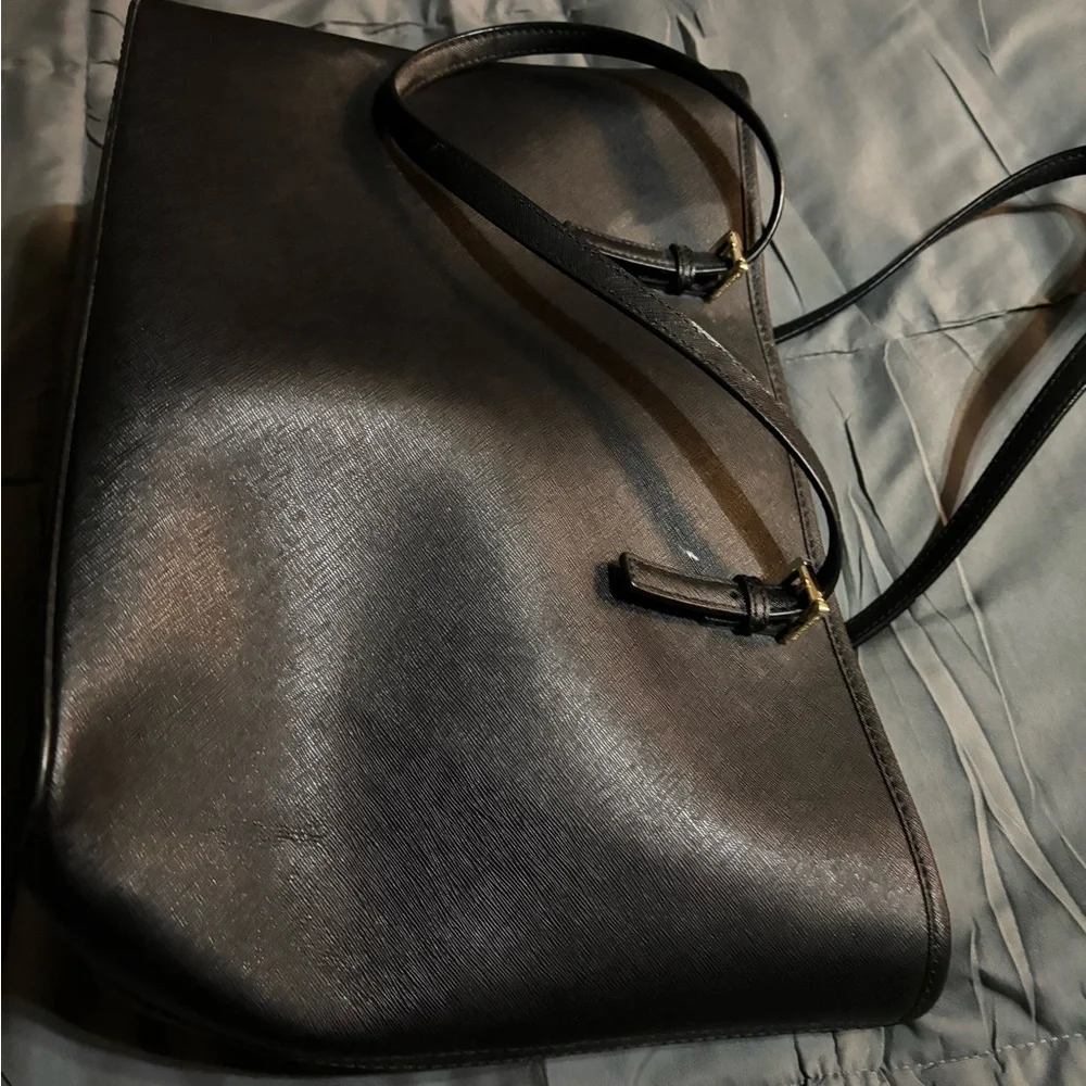 Michael Kors Elegant Black Tote - Picture 2 of 3